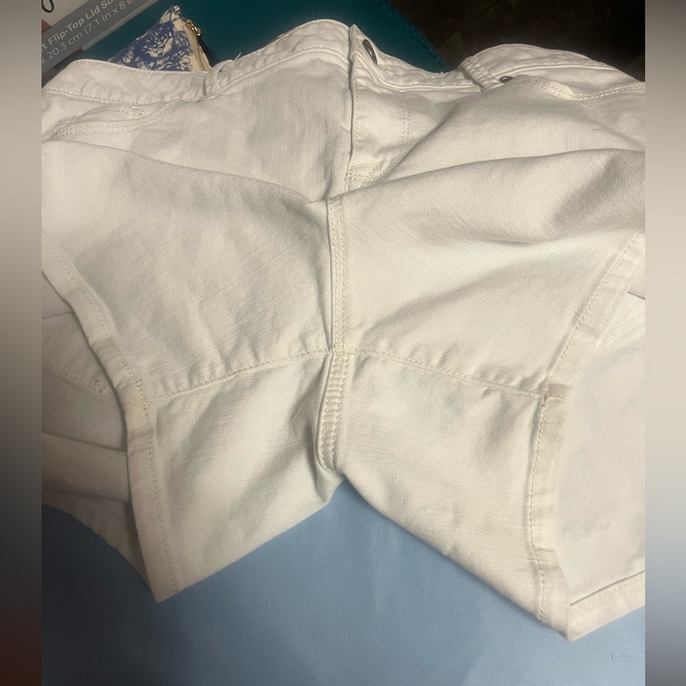 Sonoma White High Mid Shorts - Picture 7 of 10